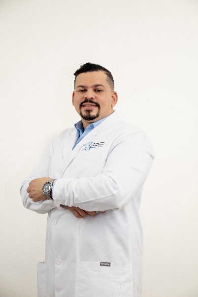 Dr. Juan Carlos Vargas Ulerio — Cirujano Urologo